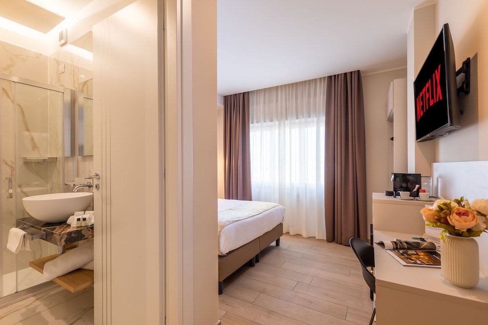 undefined AlbaDea Suite&Jacuzzi 6