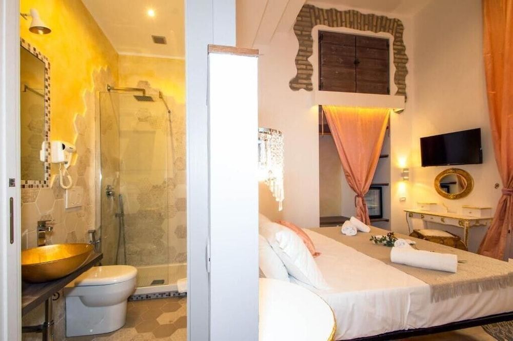 Roma Charming Rooms Double Room 4