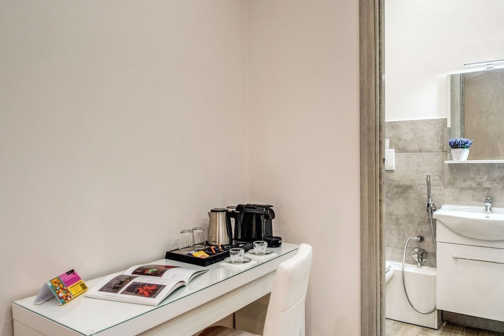 Tacito 23 - Luxury rooms Premium Double Room 25