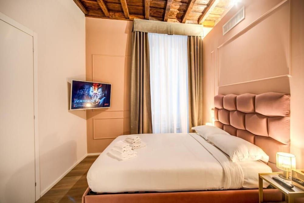 MAGENTA COLLECTION CAPRANICA Superior Room 17