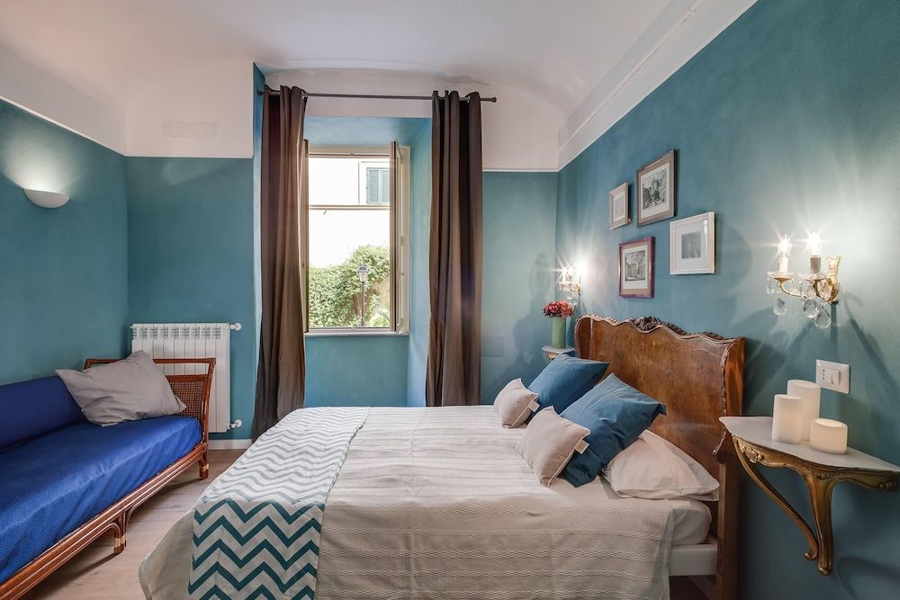 undefined femasuites 4