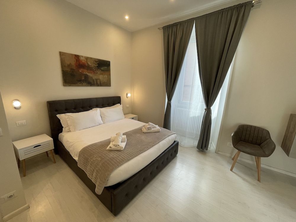 undefined Quintus Luxury Suites 2