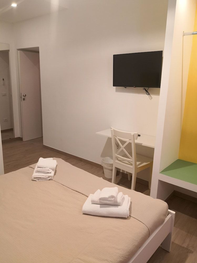 undefined Vatican Italian rooms 2