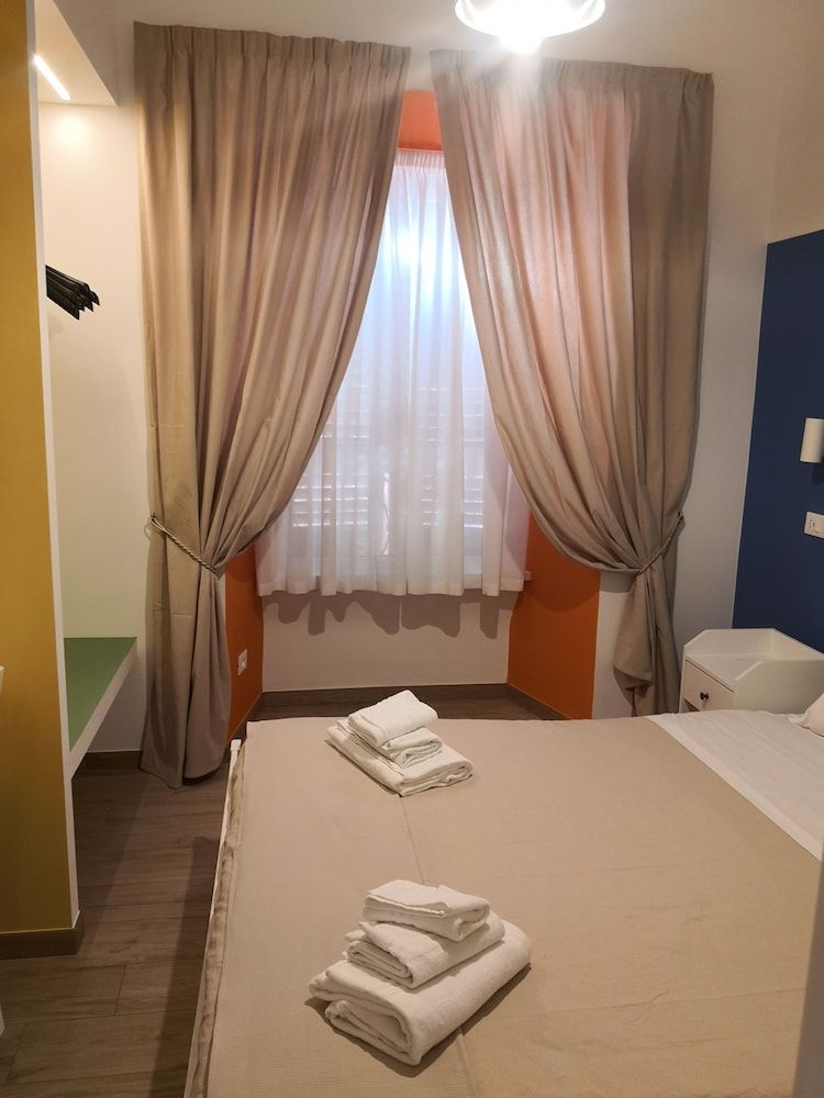 undefined Vatican Italian rooms 9