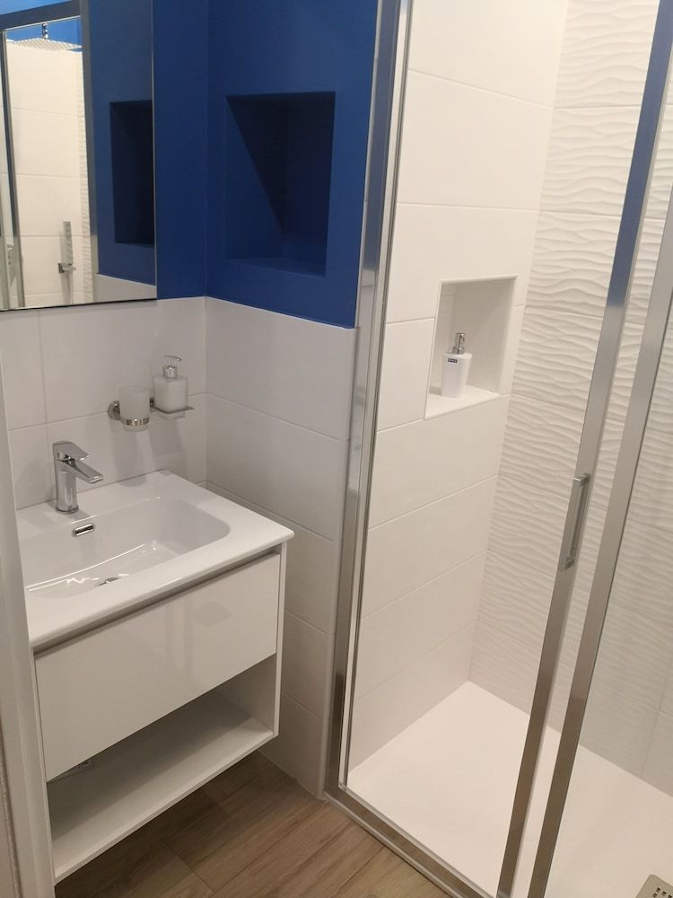 undefined Vatican Italian rooms 6