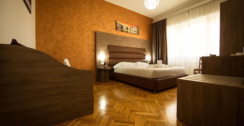 undefined Star of Rome 2