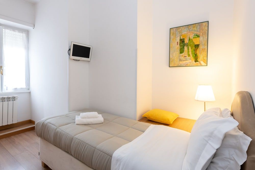 undefined Aurelia Home Guest House 9