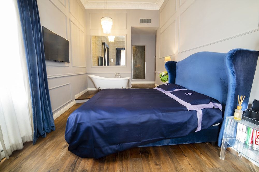 undefined Relais San Lorenzo in Lucina 3