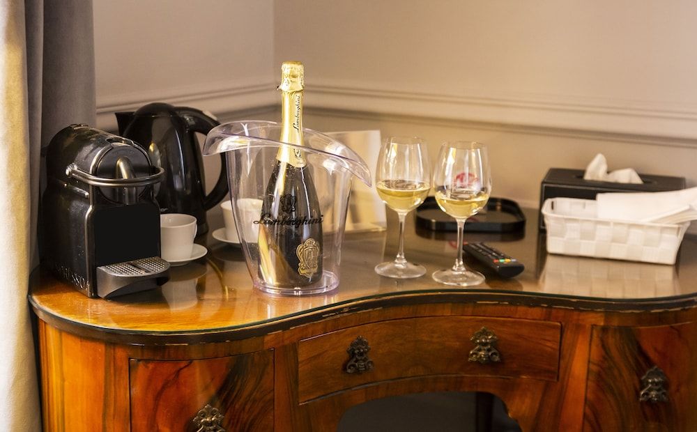 Relais San Lorenzo in Lucina Superior Room 7