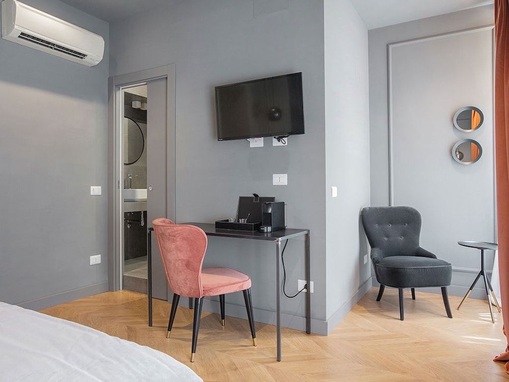 undefined The Couper Colonna 5