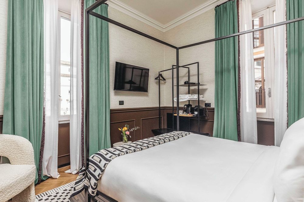 undefined The Couper Colonna 4