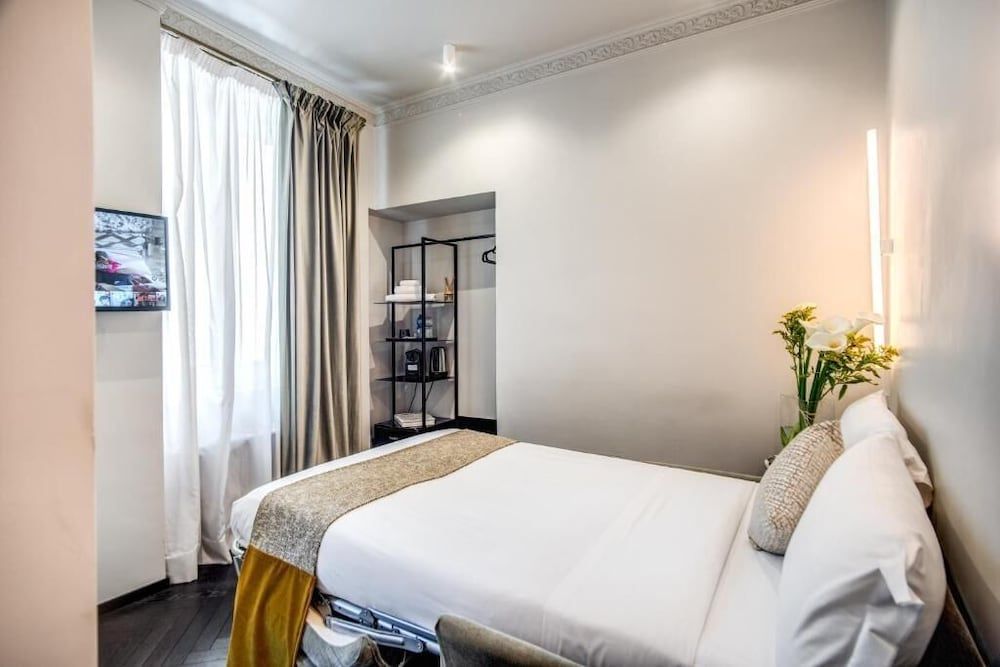 undefined The Couper Colonna 2