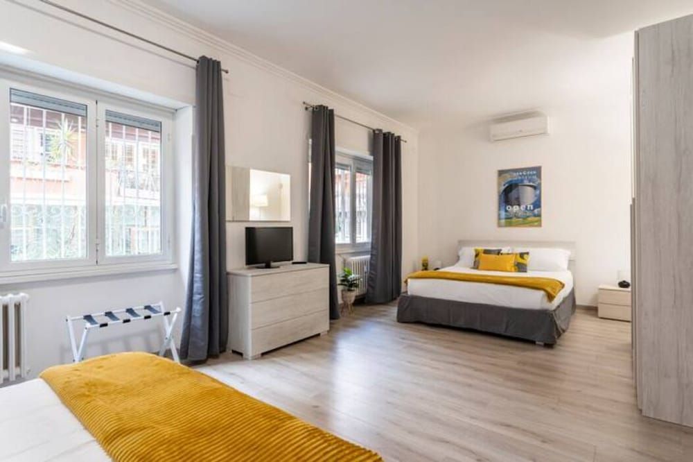 Appia Antica Guest House Superior Room, 1 Bedroom 16