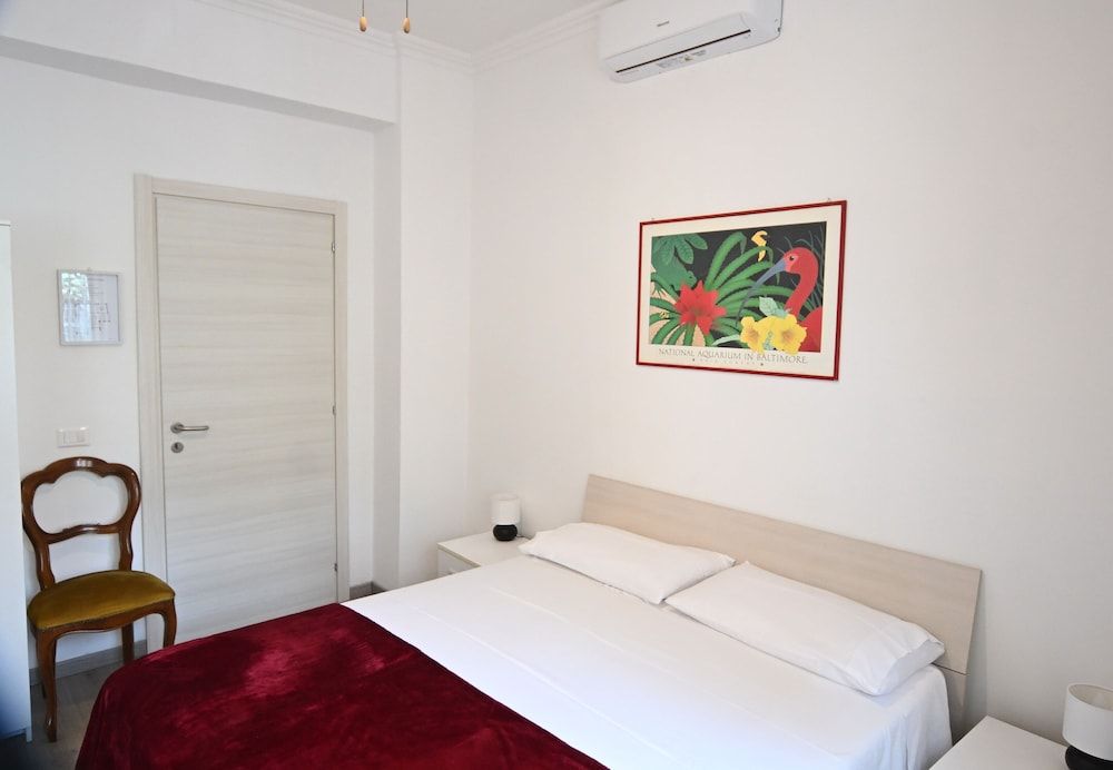 Appia Antica Guest House Standard Double Room, 1 Queen Bed 3
