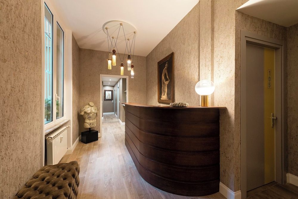 undefined Royal Rooms Corso 8