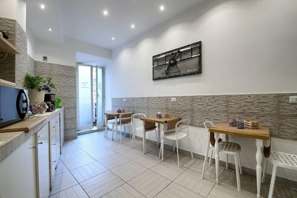 undefined Vatican's Roof 3