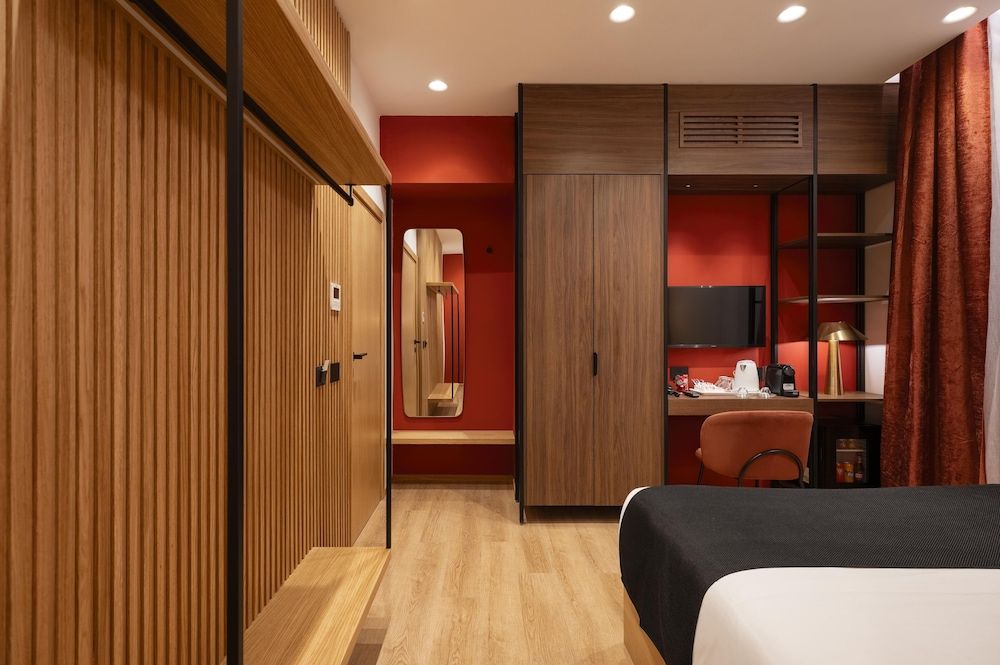 Palazzetto Symphony Deluxe Double Room 12