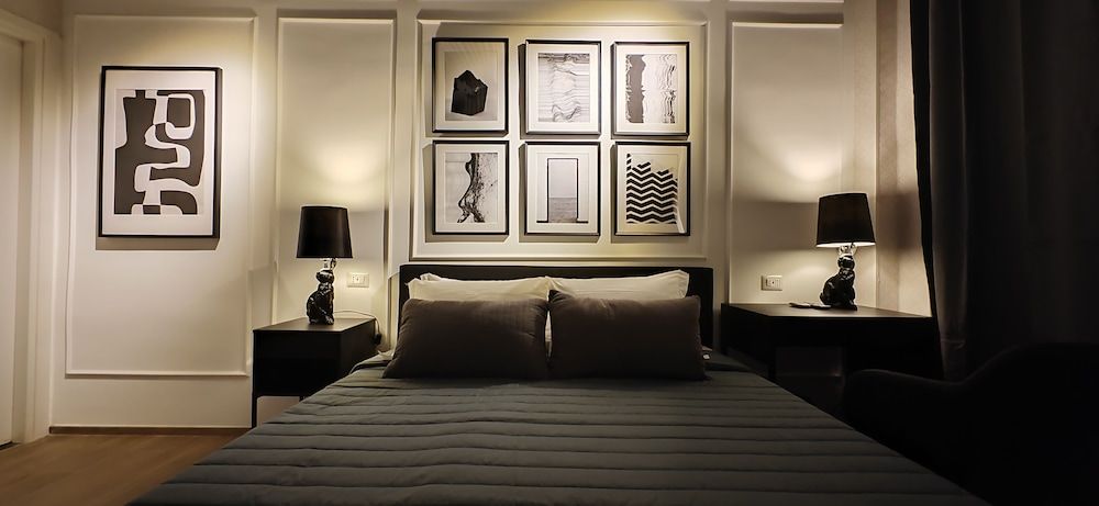 undefined The B Place Cola 9