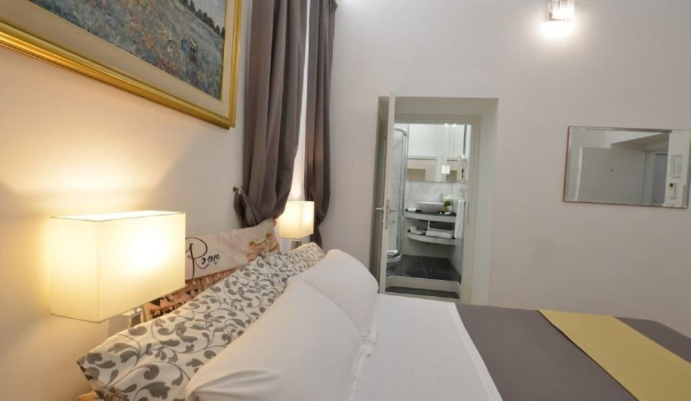 Il Fascino Di Roma Double or Twin Room 2