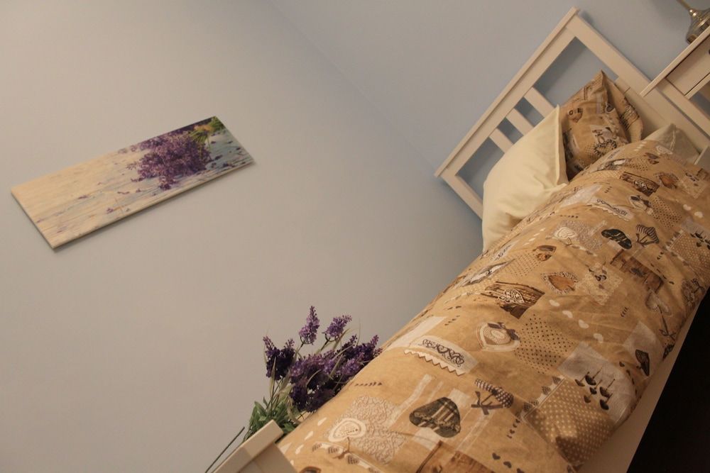 La Casa in Fiore Standard Single Room, Shared Bathroom 2