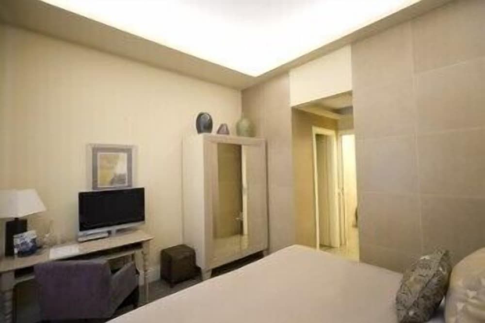 undefined Hotel Valeri 6