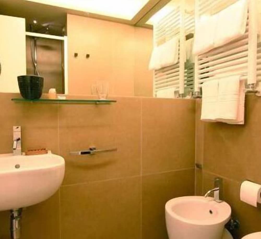 undefined Hotel Valeri 3