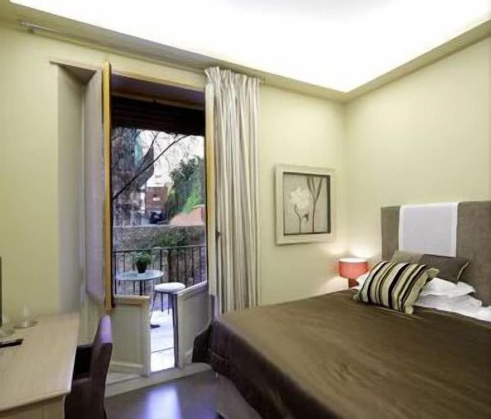 undefined Hotel Valeri 9