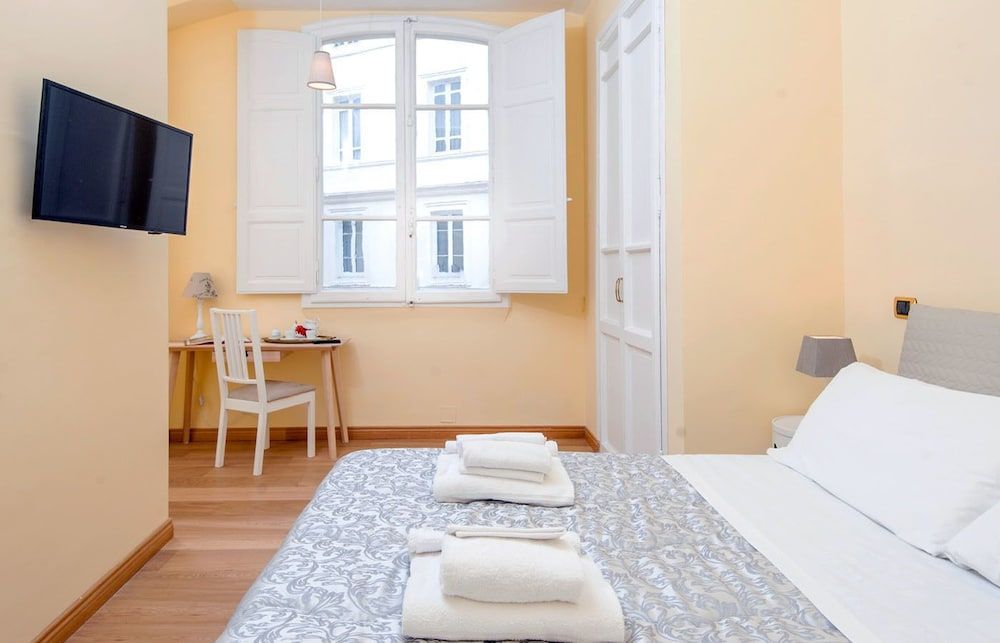 Mybedcavour Double Room 8