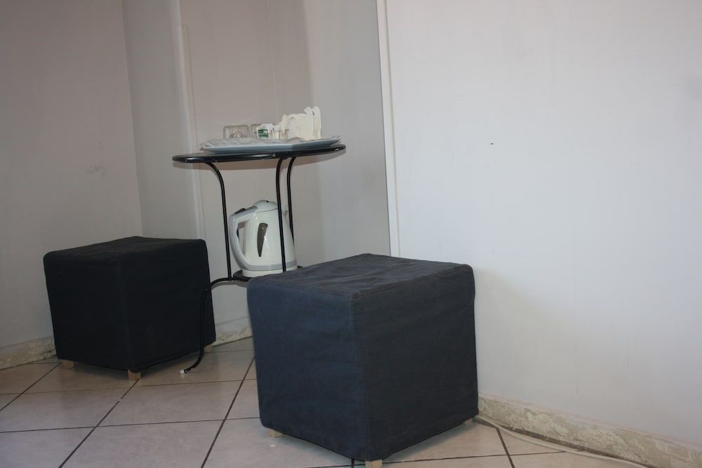 undefined Fanti Rooms 5