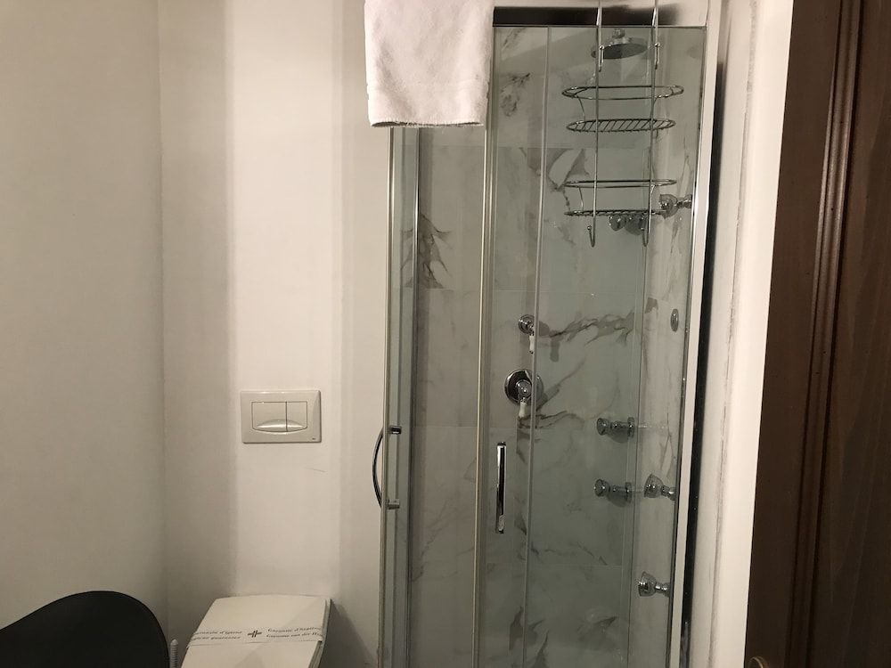 Suites Imperiali Guest House Double Room 12