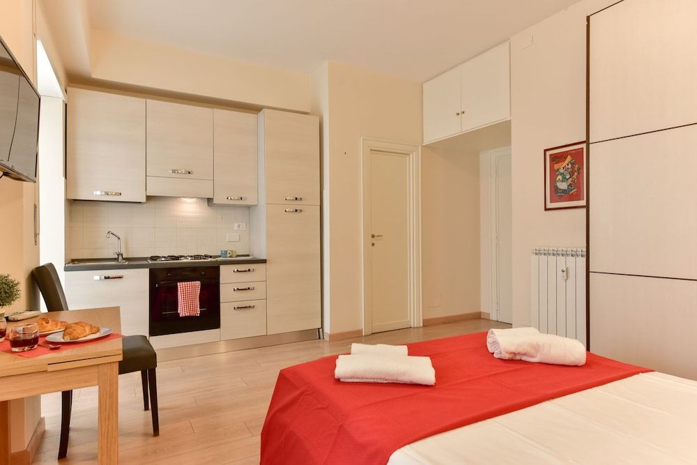 undefined Domus Bella Roma 3