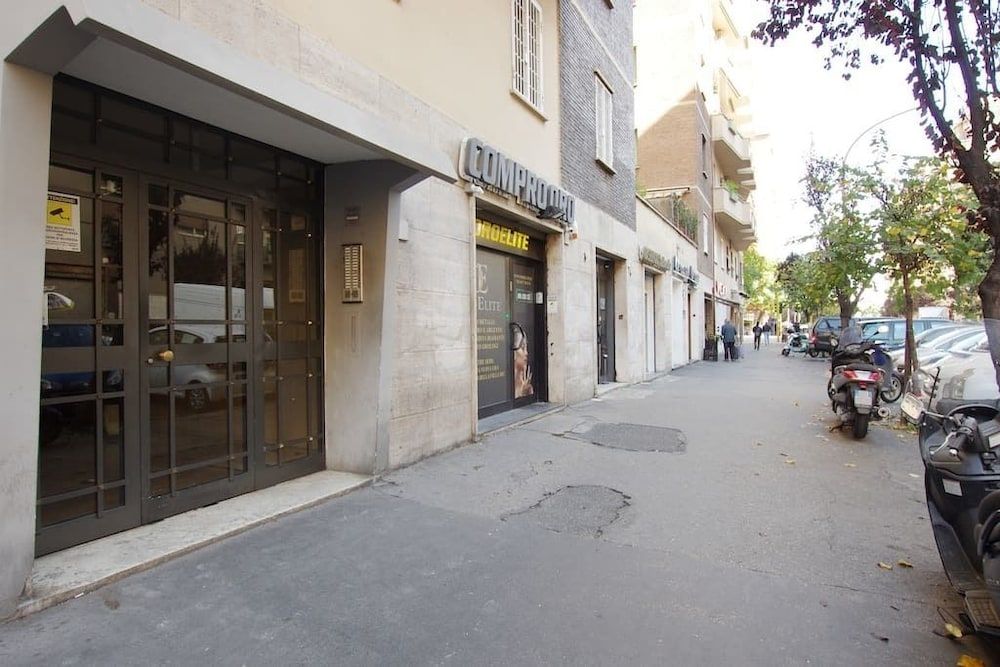 undefined Homesuitehome