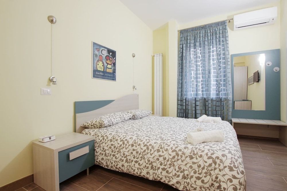 Homesuitehome Double Room, Private Bathroom 3