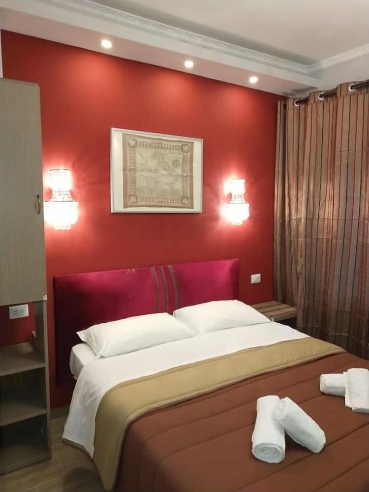 undefined Seven Miracles Inn 4