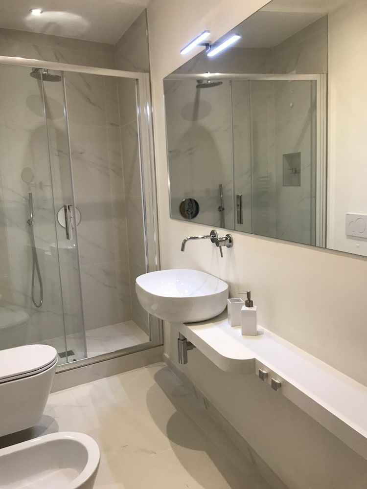 undefined Mia al Pantheon Luxury Suites 10