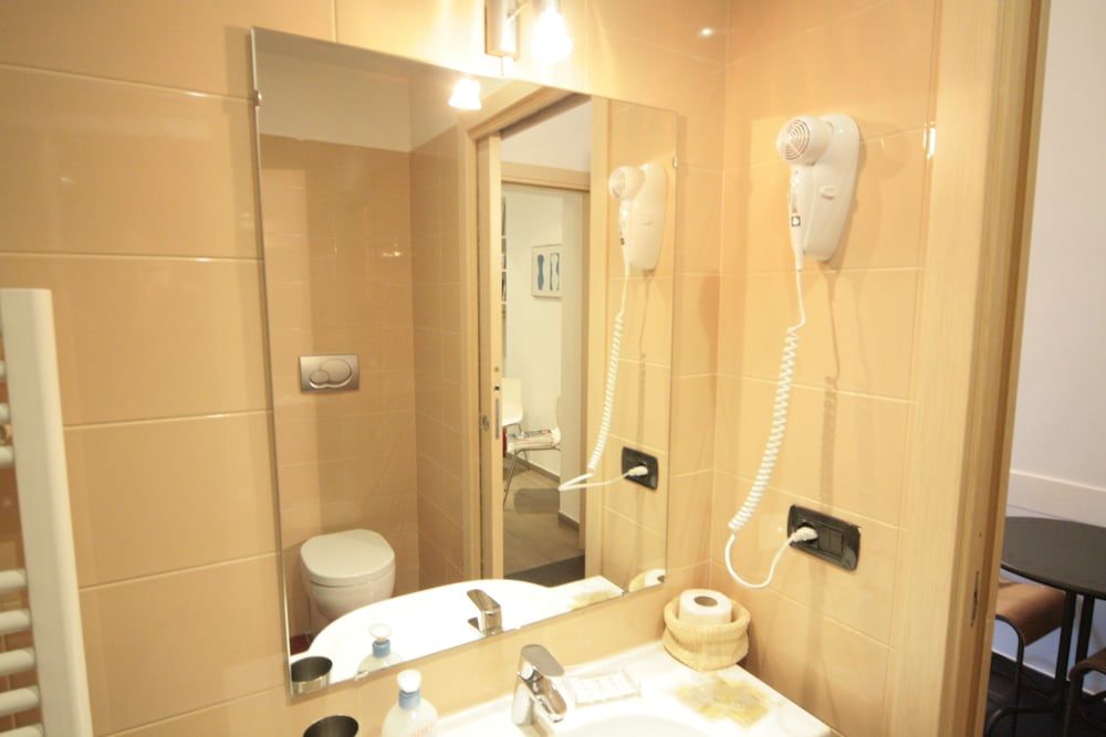 House Monti 1875 Luxury Double Room, 1 Queen Bed, City View 9