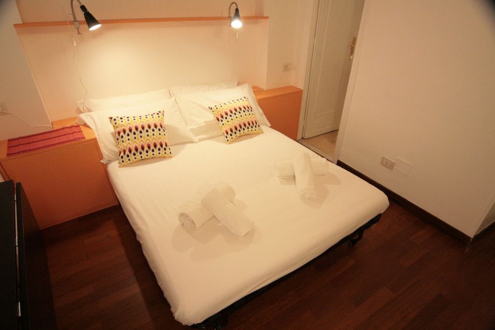 House Monti 1875 City Studio, Courtyard View (Via Leonina, 43) 6