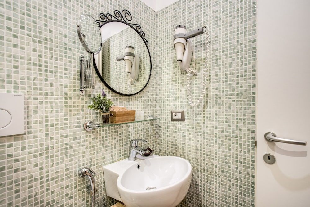 Santamaggiore Inn Standard Double or Twin Room 68