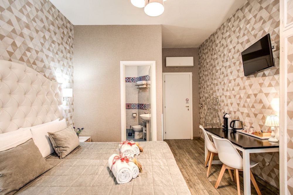 Santamaggiore Inn Standard Double or Twin Room 92