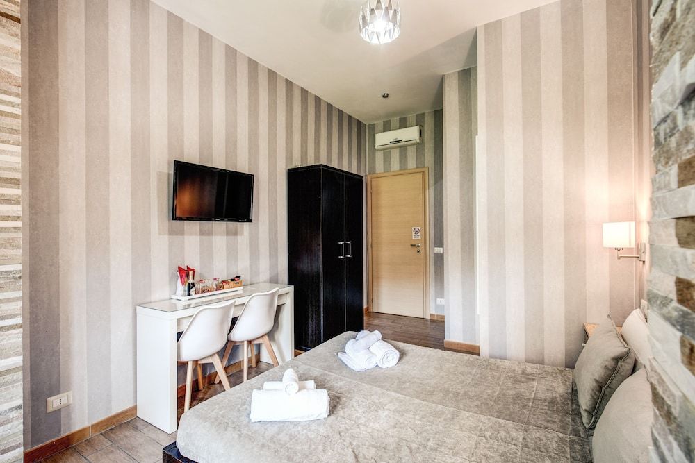 Santamaggiore Inn Standard Double or Twin Room 81