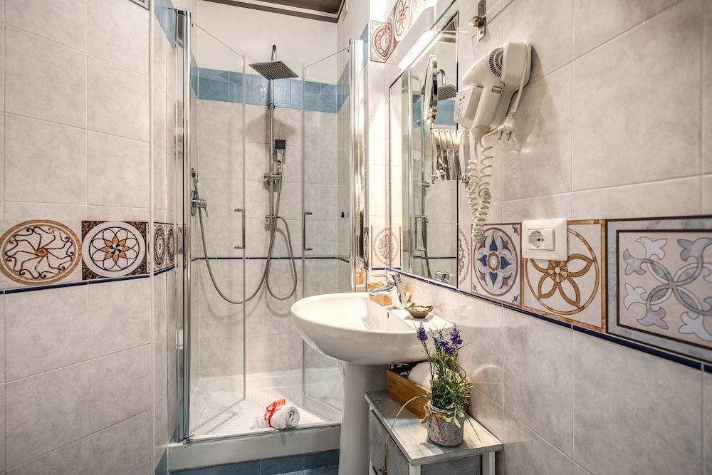 Santamaggiore Inn Standard Double or Twin Room 76