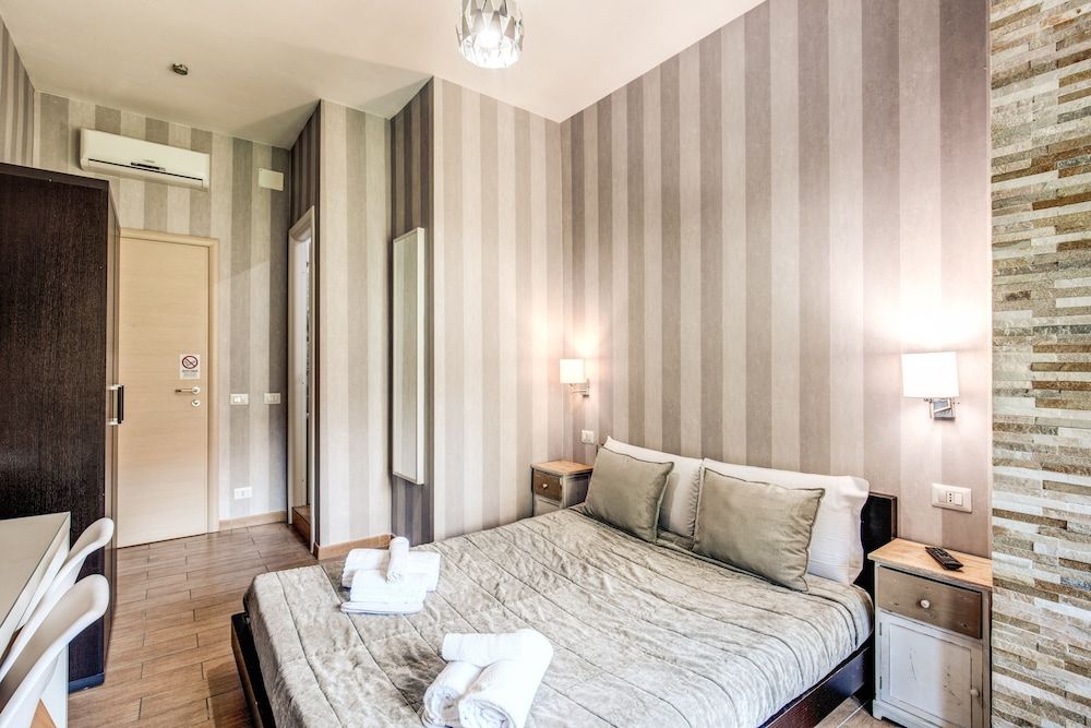 Santamaggiore Inn Standard Double or Twin Room 13