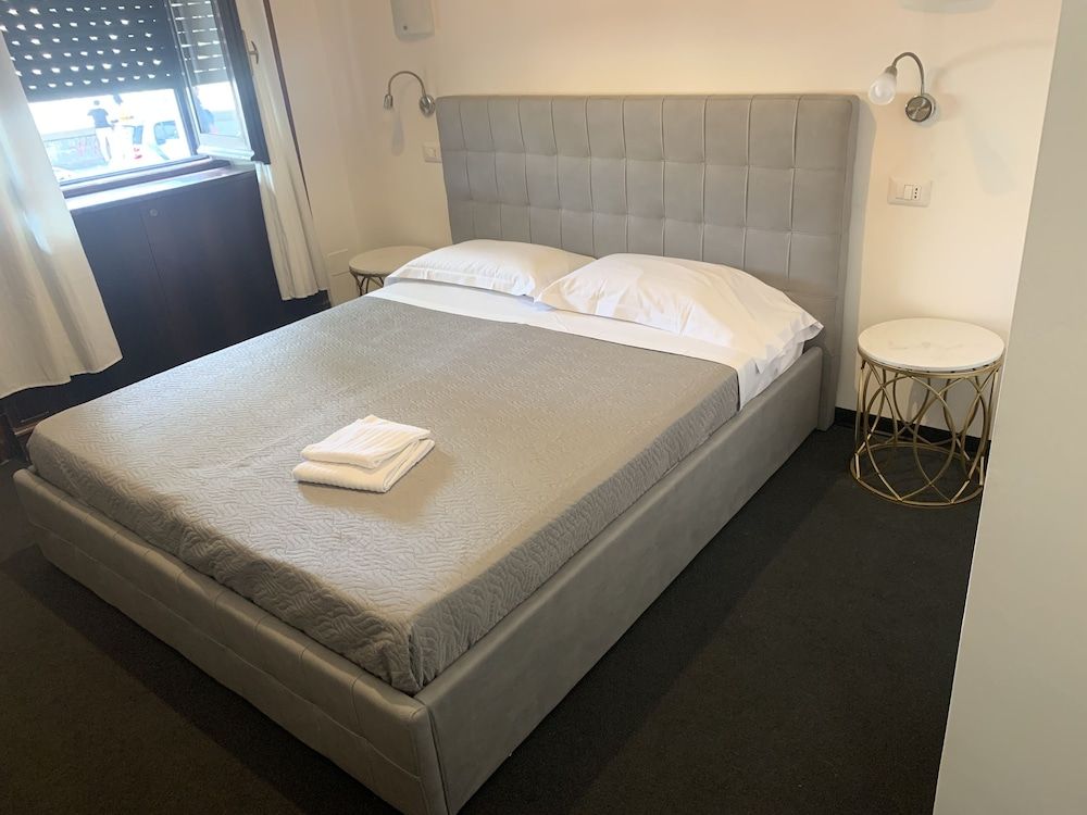 undefined Lungotevere Collection Suite 2