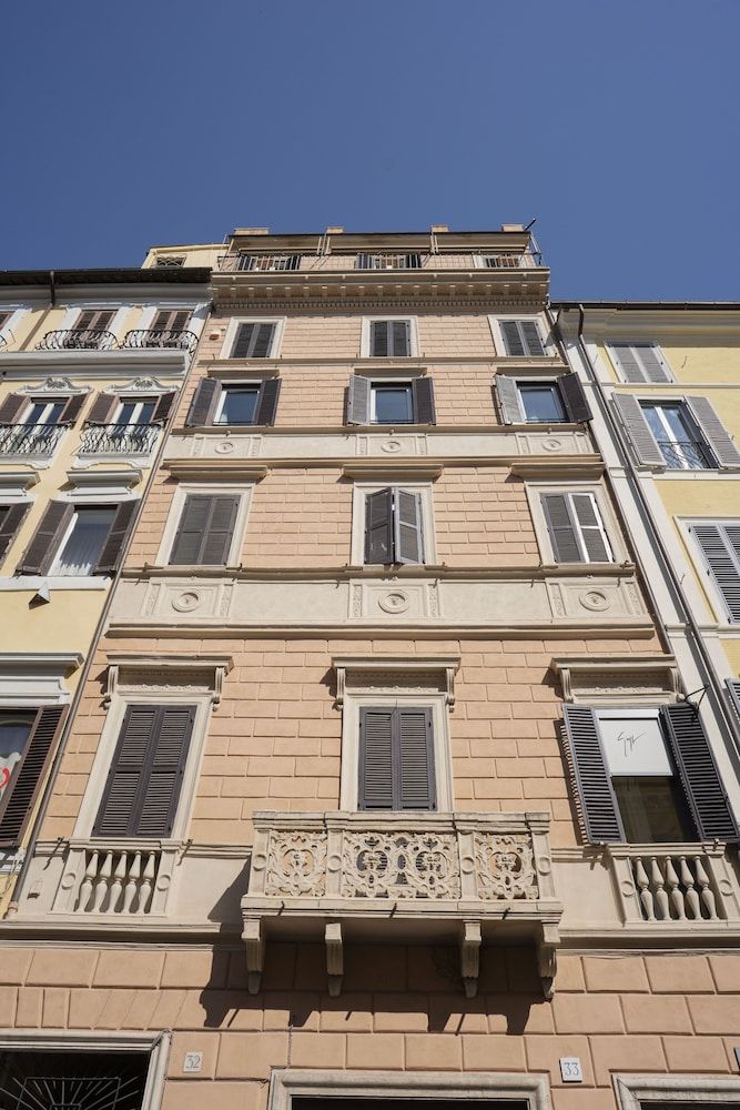 undefined Delsi Inn Piazza di Spagna 32 4