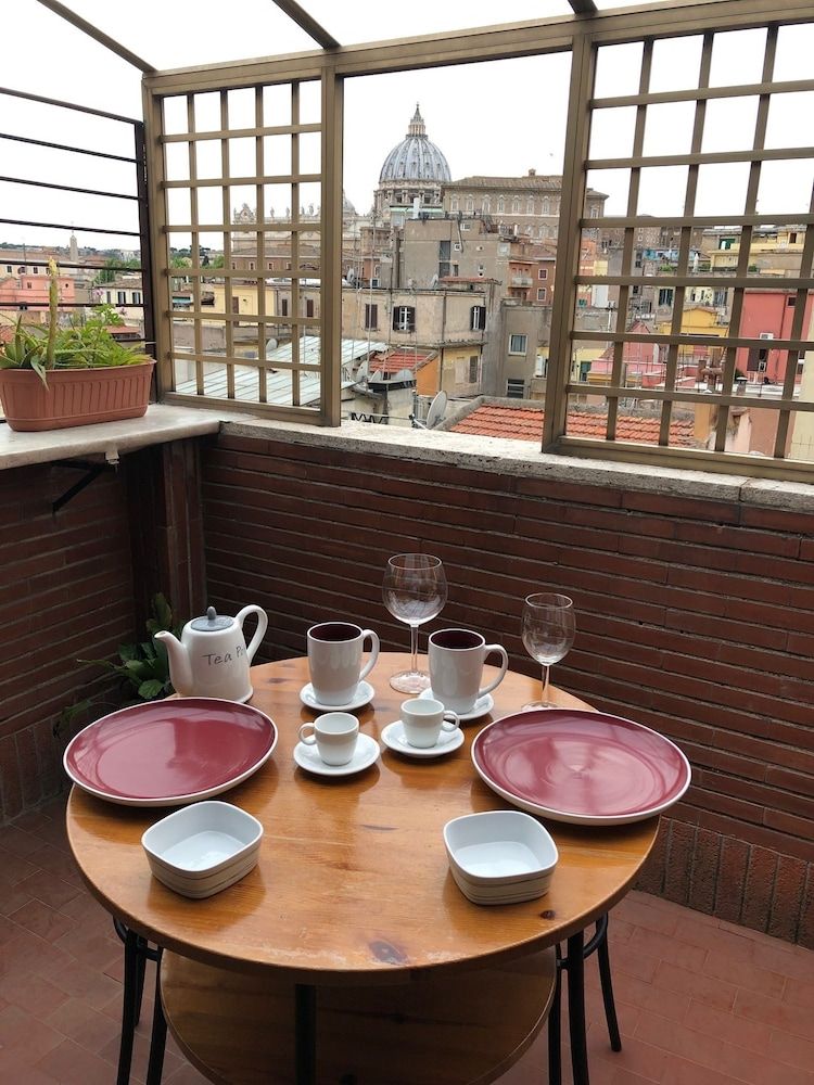 undefined Art Atelier Vaticano 9