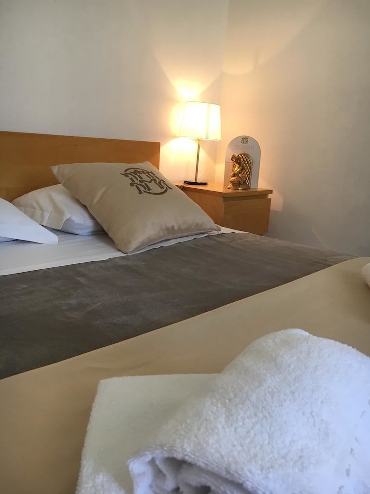 undefined Art Atelier Vaticano 4