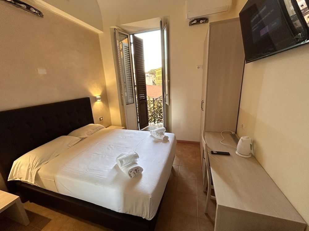 undefined Conte House 5