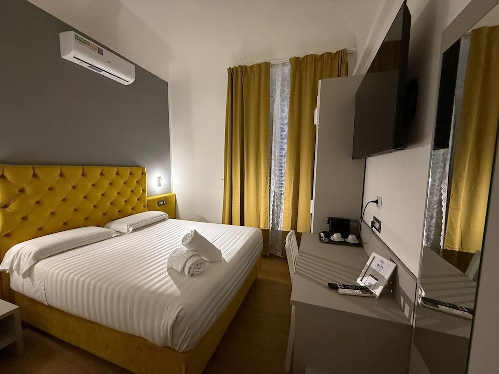 undefined Conte House 9