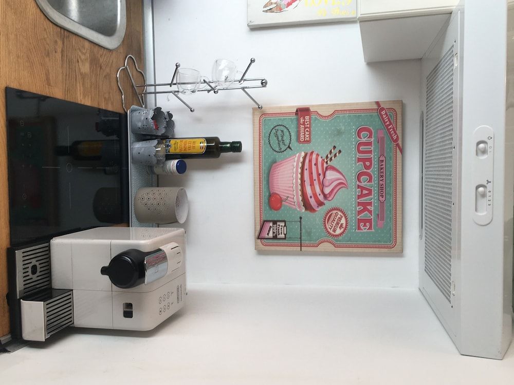 undefined Vatican Vanity 5