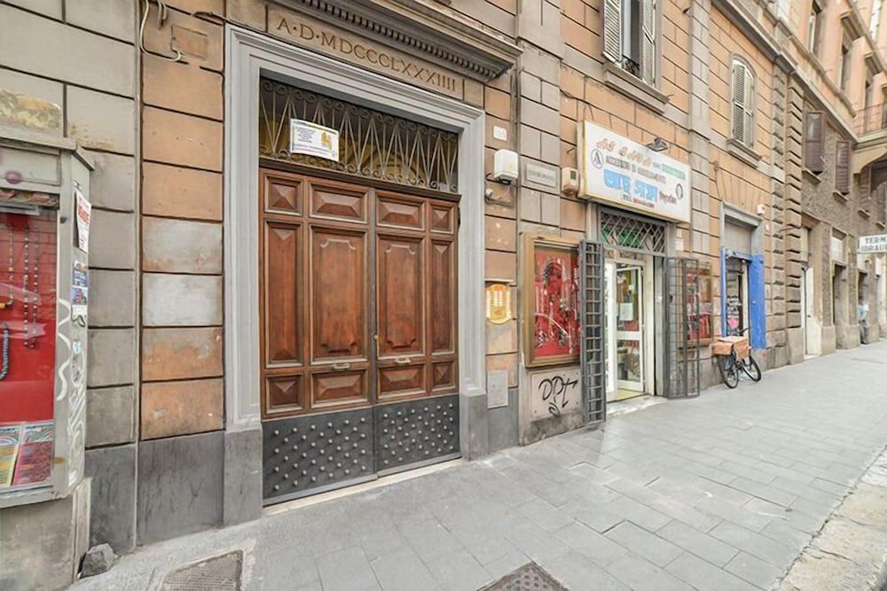 undefined B&B Be First 4